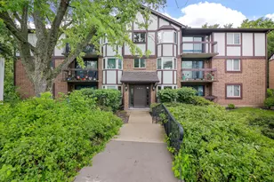 6814 Joliet Rd, Indian Head Park, IL 60525 - Photo 1