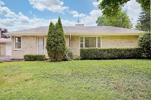 3131 Bethel Blvd, Zion, IL 60099 - Photo 1