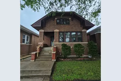 8137 S Loomis Boulevard, Chicago, IL 60620 - Photo 1