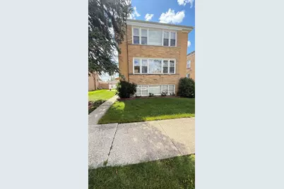 10301 W Chaucer Street, Westchester, IL 60154 - Photo 1