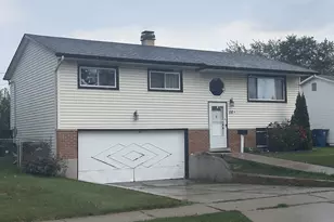 58 E Schubert Ave, Glendale Heights, IL 60139 - Photo 1