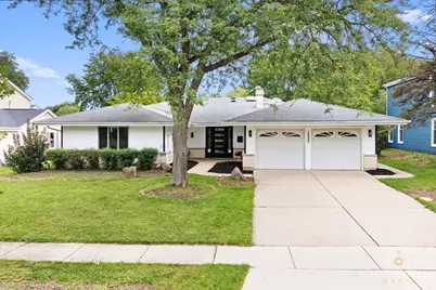 1327 Churchill Road, Schaumburg, IL 60195 - Photo 1