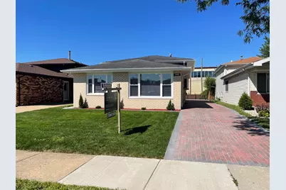 13912 S Manistee Avenue, Burnham, IL 60633 - Photo 1