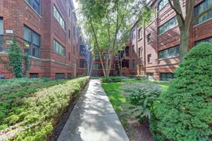 6620 N Ashland Ave, Chicago, IL 60626 - Photo 1