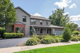 183 Oakmont Dr, Deerfield, IL 60015 - Photo 1