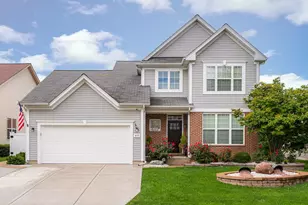 870 Oak Ridge Blvd, Elgin, IL 60120 - Photo 1