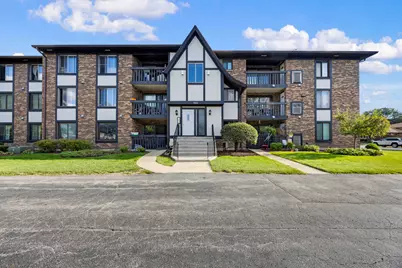 13645 Lamon Avenue #A06, Crestwood, IL 60418 - Photo 1