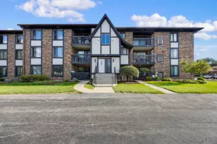 13645 Lamon Ave, Crestwood, IL 60418 - Photo 1