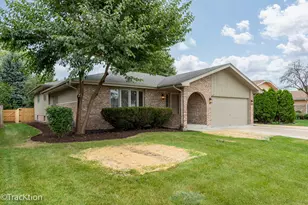 649 Gavin Ave, Romeoville, IL 60446 - Photo 1