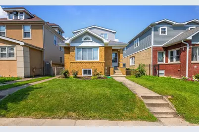 4938 N Central Park Avenue, Chicago, IL 60625 - Photo 1