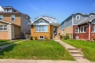 4938 N Central Park Ave, Chicago, IL 60625 - Photo 1