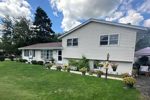 0N010 Stanley St, Winfield, IL 60190 - Photo 1