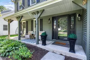 705 Potomac Ave, Naperville, IL 60565 - Photo 1