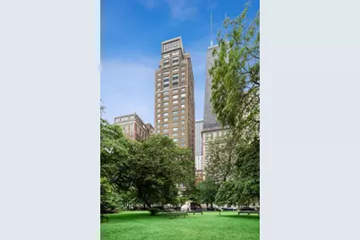 179 E Lake Shore Drive #402, Chicago, IL 60611 - Photo 1