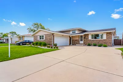 2925 193rd Street, Lansing, IL 60438 - Photo 1