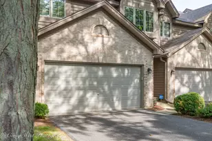 850 Millcreek Cir, Elgin, IL 60123 - Photo 1