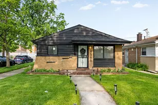 9566 S Green St, Chicago, IL 60643 - Photo 1