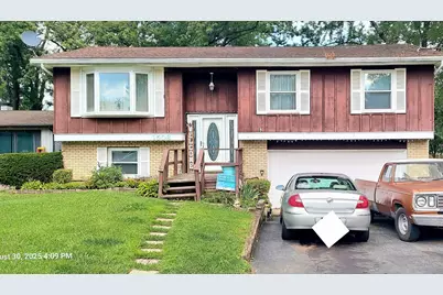 1506 Monroe Street, Lake in the Hills, IL 60156 - Photo 1