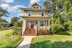 408 E Lincoln Ave, Hinckley, IL 60520 - Photo 1