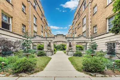 1532 E 59th Street #J3, Chicago, IL 60637 - Photo 1