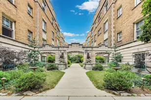 1532 E 59th St, Chicago, IL 60637 - Photo 1