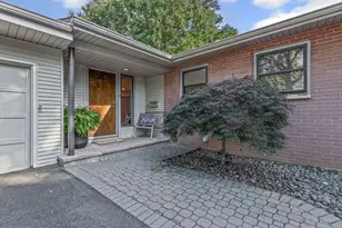 2719 Princeton Ave, Evanston, IL 60201 - Photo 1