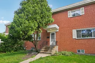 2122 Foster St, Evanston, IL 60201 - Photo 1