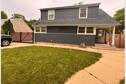 515 Adams Street, Elgin, IL 60123 - Photo 1