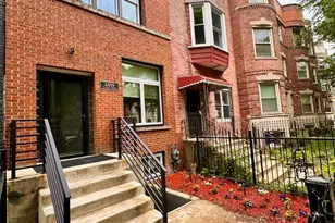 4409 S Prairie Ave, Chicago, IL 60653 - Photo 1