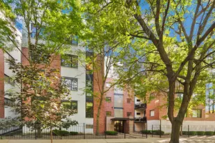 2337 W Wolfram St, Chicago, IL 60618 - Photo 1