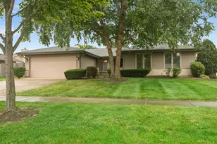 260 Bedford Ln, Bloomingdale, IL 60108 - Photo 1