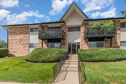 2B Kingery Quarter #207, Willowbrook, IL 60527 - Photo 1