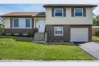 18711 Oakwood Avenue, Country Club Hills, IL 60478 - Photo 1