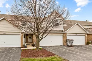 18283 Kirby Dr, Tinley Park, IL 60487 - Photo 1