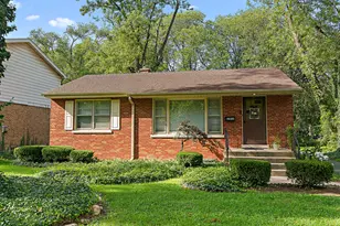 1334 Linden Rd, Homewood, IL 60430 - Photo 1