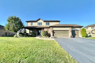2165 High View Rd, New Lenox, IL 60451 - Photo 1
