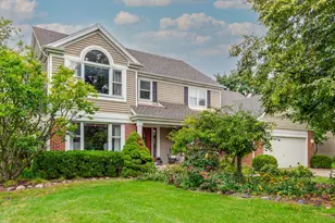 2861 Whispering Oaks Dr, Buffalo Grove, IL 60089 - Photo 1