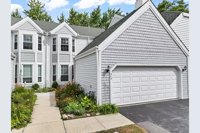 413 Edgewater Lane #413, Wauconda, IL 60084 - Photo 1