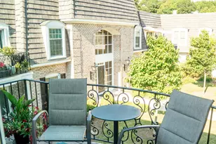 1 Normandie Dr, Sugar Grove, IL 60554 - Photo 1