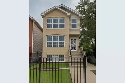 8447 S Gilbert Court, Chicago, IL 60620 - Photo 1