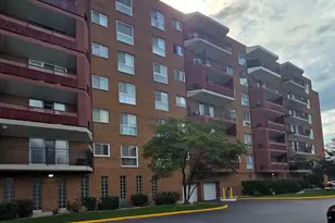 300 Park Ave, Calumet City, IL 60409 - Photo 1