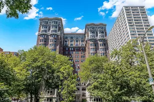 5000 N Marine Dr, Chicago, IL 60640 - Photo 1