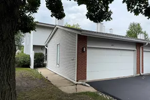 601 Pheasant Ln, Deerfield, IL 60015 - Photo 1