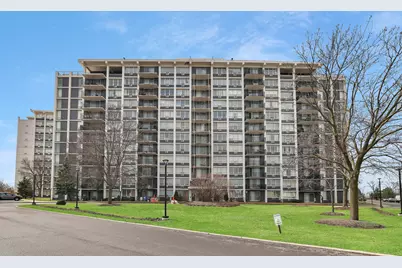 8801 W Golf Road #12B, Niles, IL 60714 - Photo 1