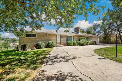 9225 S 84th Avenue, Hickory Hills, IL 60457 - Photo 1