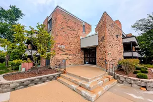 1813 Hemlock Pl, Schaumburg, IL 60193 - Photo 1