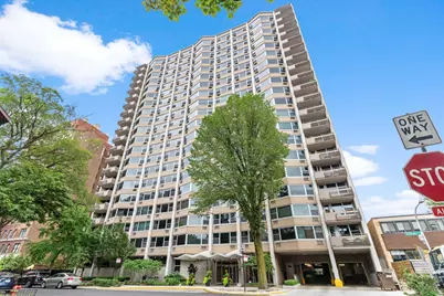 555 W Cornelia Avenue #1004, Chicago, IL 60657 - Photo 1