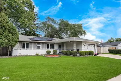 394 E Elk Grove Boulevard, Elk Grove Village, IL 60007 - Photo 1