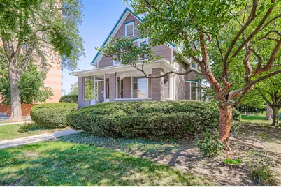 105 S Vail Avenue, Arlington Heights, IL 60005 - Photo 1