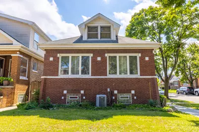 5759 W Pensacola Avenue, Chicago, IL 60634 - Photo 1